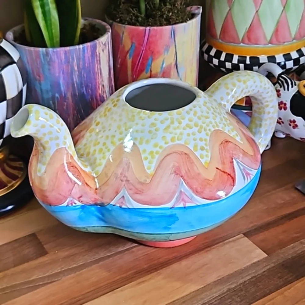 MKC Britney Teapot 🫖